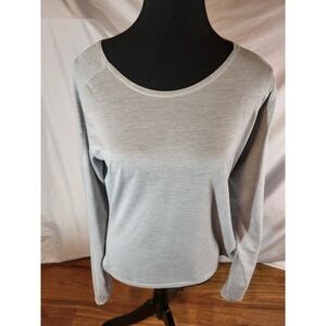 Stio Women's Crester Base Layer T Shirt Top Light Gray Long Sleeve Crew Sz M